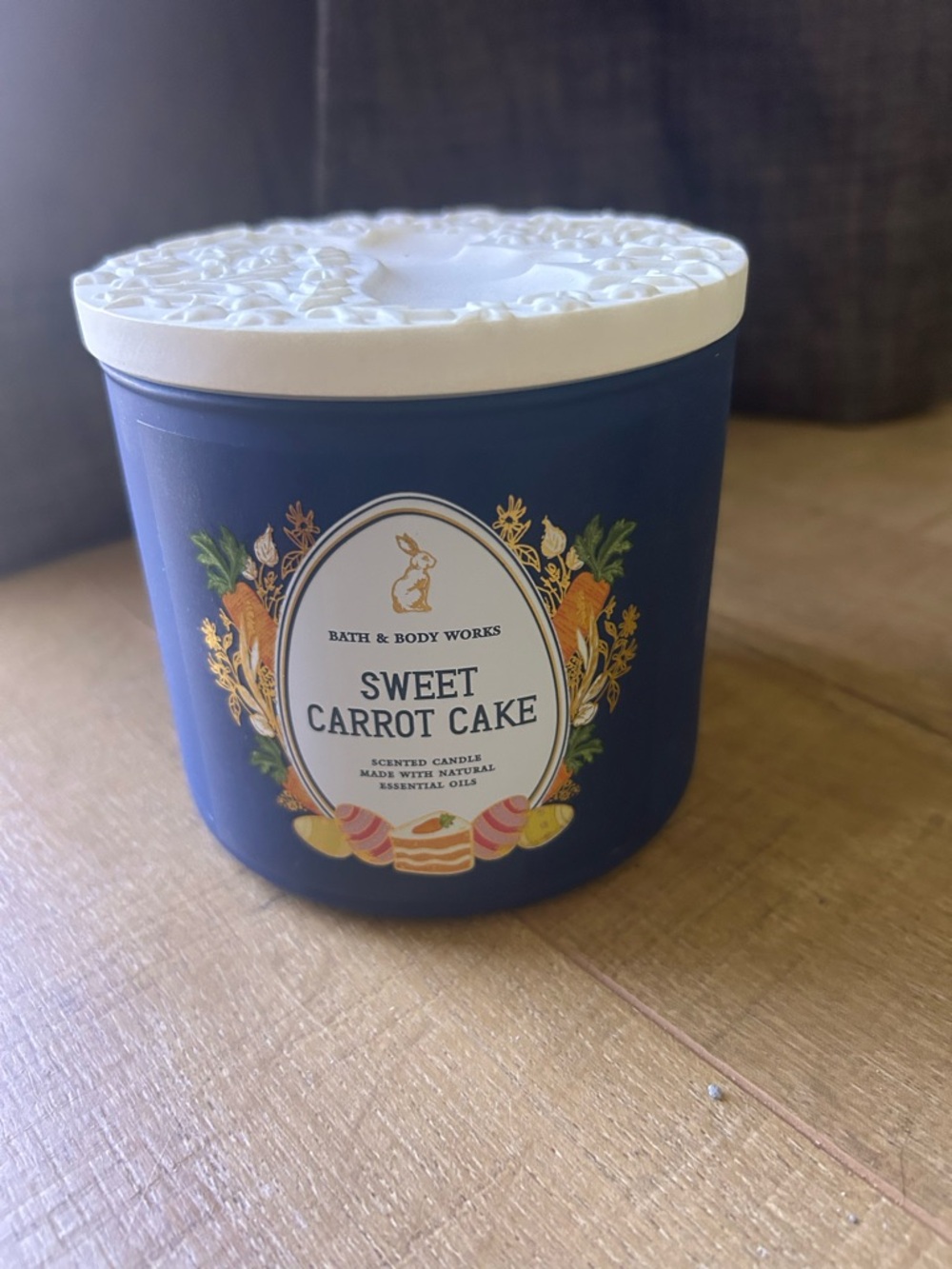Bath & Body Works Sweet Carrot Cake Candle - Navy & White